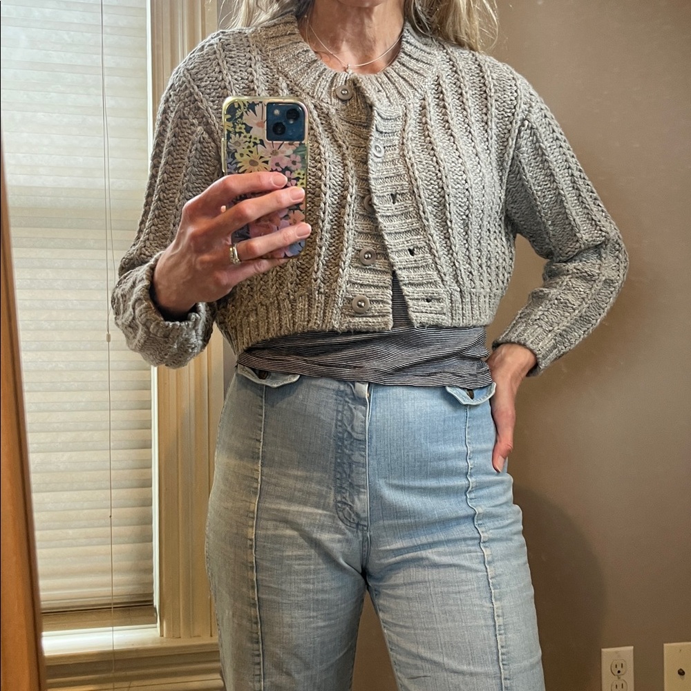 OZMA Heather Gray Cable Knit Cropped Cardigan Sweater